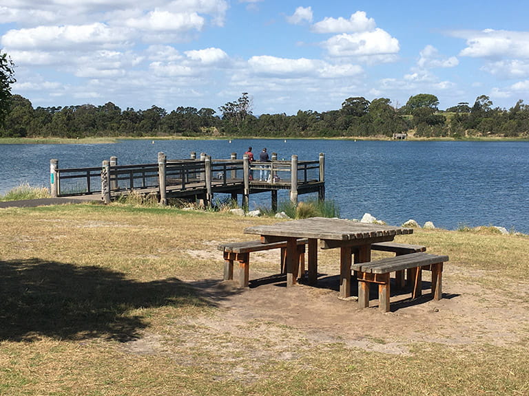 Karkarook Park fishing jetty at the lake