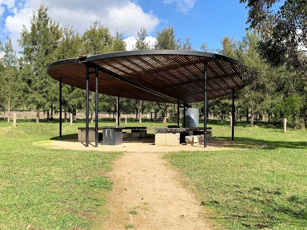Picnic rotunda 2