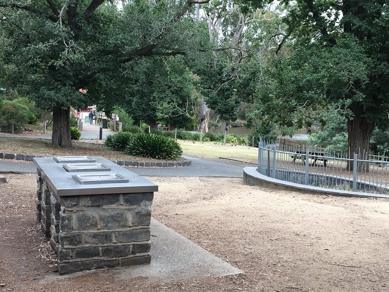 Yarra Bend Studley Park Boathouse Picnic Area BBQ