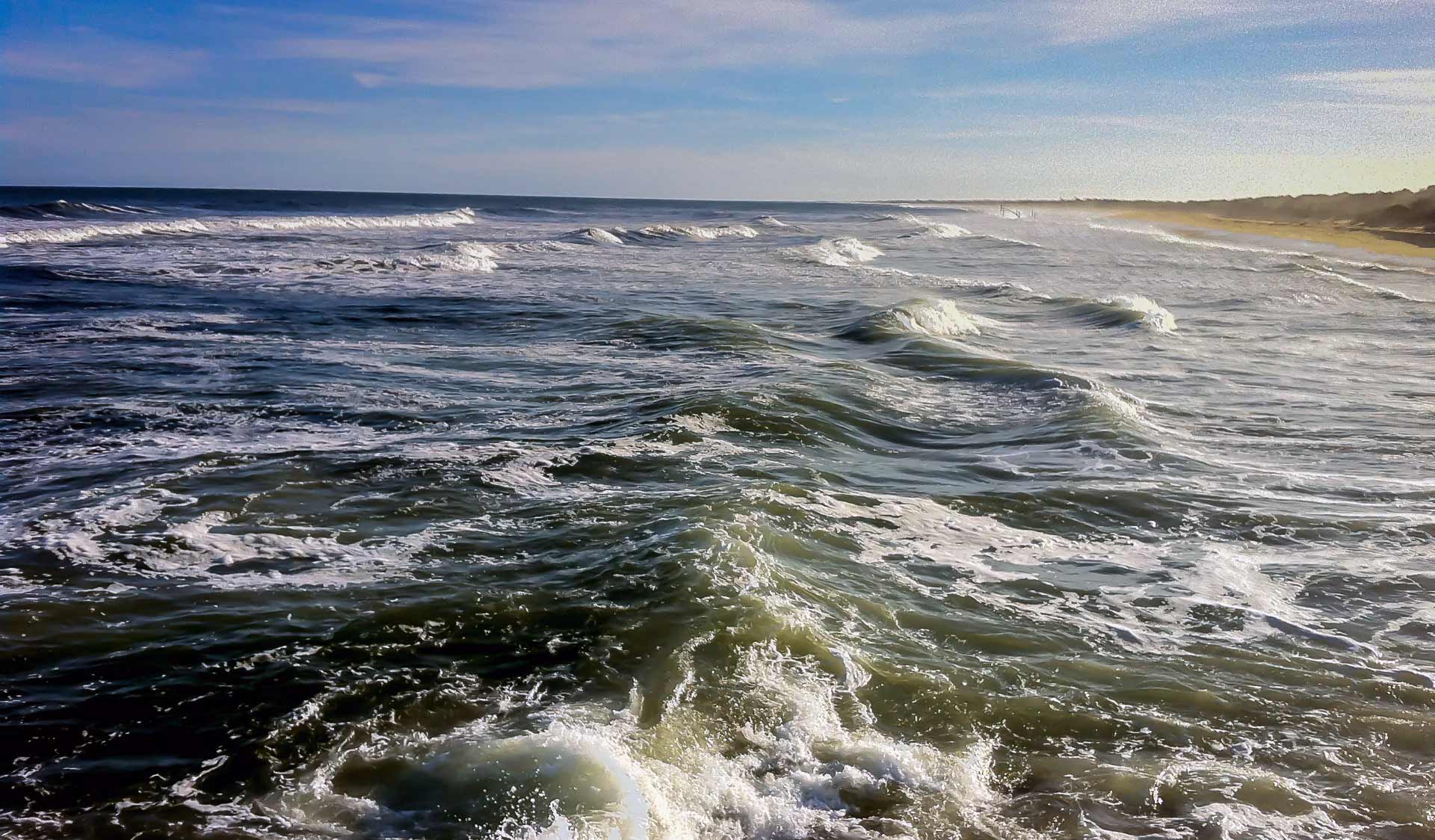 Waves crashing in the shallows